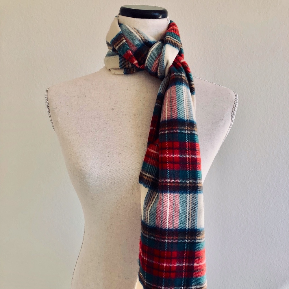 Made In Scotland 100% Cashmere Scarf NWOT